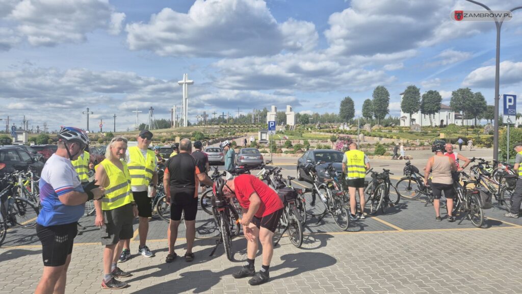 Ponad 200 km pokonali rowerzyści w tegorocznym dwudniowym rajdzie "Zambrów na rowery" 5 - 6.07.2025r. fot. A. Trochimowicz