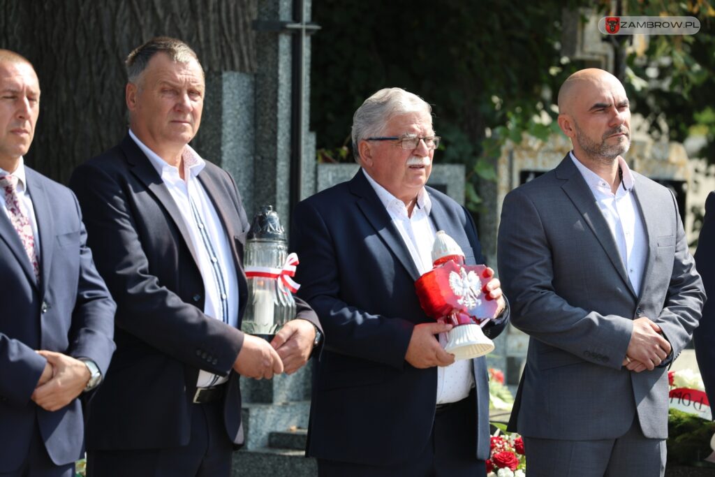Uczcili pamięć żołnierzy poległych podczas wybuchu II wojny światowej 01.09.2025 fot. J. Kurpiewska