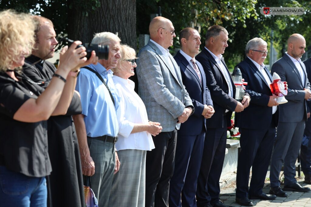 Uczcili pamięć żołnierzy poległych podczas wybuchu II wojny światowej 01.09.2025 fot. J. Kurpiewska