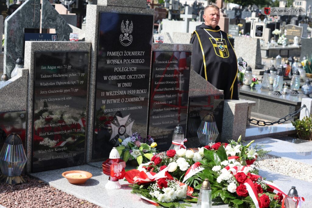Uczcili pamięć żołnierzy poległych podczas wybuchu II wojny światowej 01.09.2025 fot. J. Kurpiewska